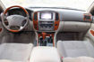 طراحی داخلی خودرو  لندکروز سری 100